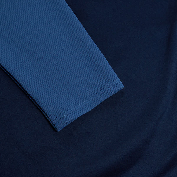 Photo of the Canterbury Elite Training Hoody Navy, close up of sleeve detail