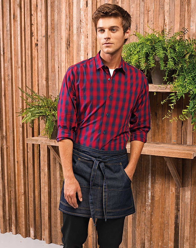 Model wearing the Jeans Stitch Denim Waist Apron