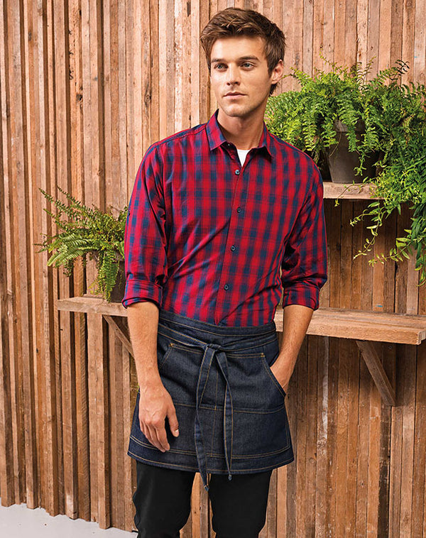 Model wearing the Jeans Stitch Denim Waist Apron